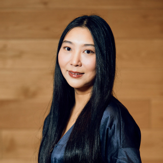 プロフィール写真_岩谷 綾子